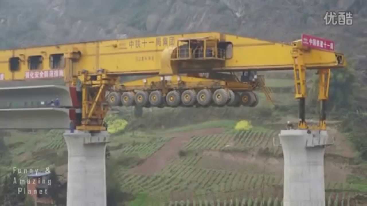 驚異の中国の鉄道橋の建設現場